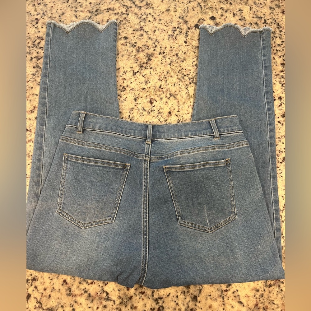 J. McLaughlin denim jeans size 8 scalloped hem EUC
